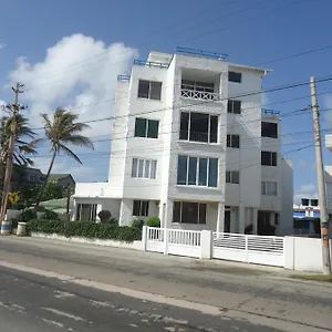 Apartamento Edificio Sarie Bay 
